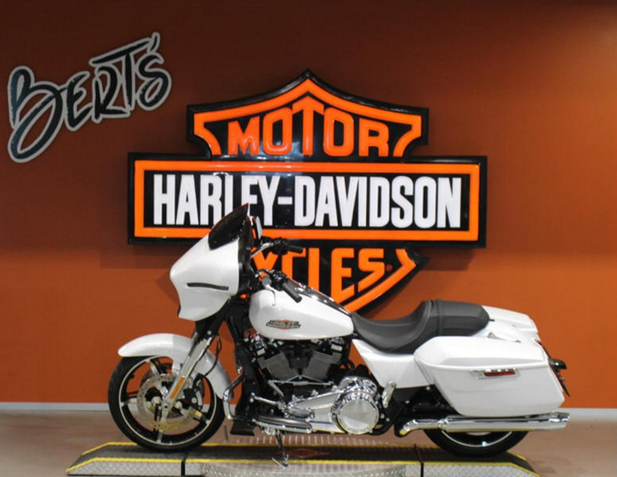 2024 Harley-Davidson® FLHX - Street Glide®