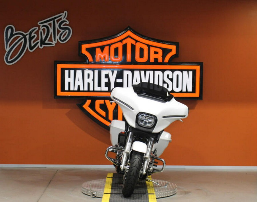 2024 Harley-Davidson® FLHX - Street Glide®