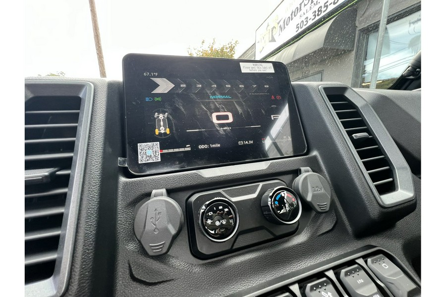 2026 CFMOTO UFORCE U10 Pro Highland