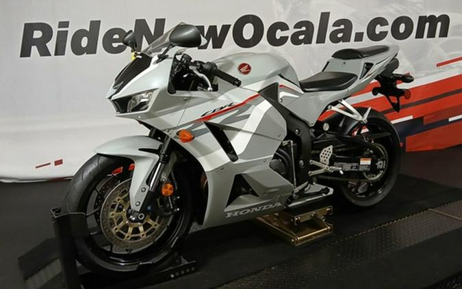 2025 Honda CBR600RR