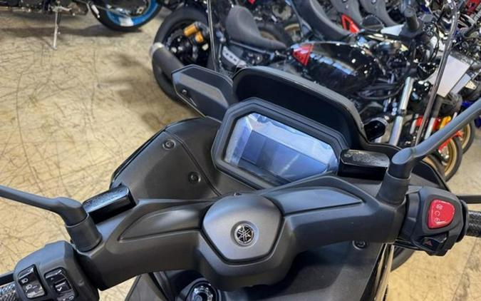 2025 Yamaha XMAX