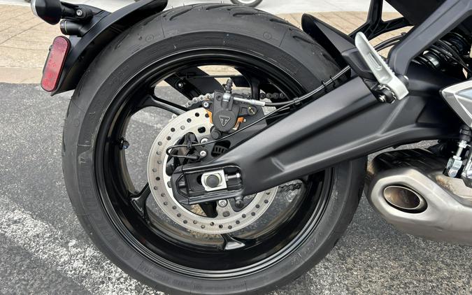 2025 Triumph Trident