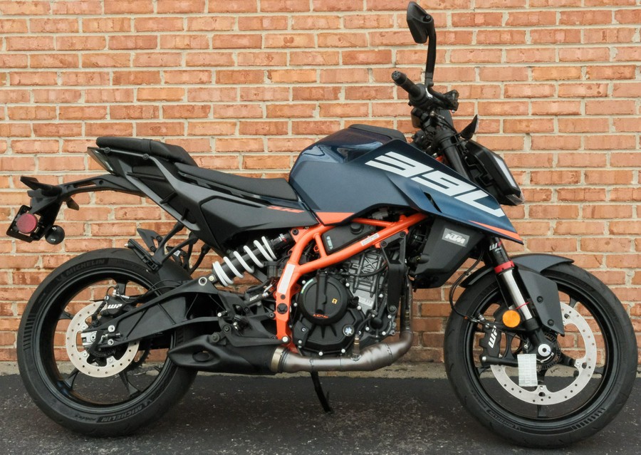 2026 KTM Duke 390