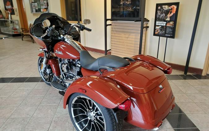 2024 Harley-Davidson Road Glide 3 Red Rock