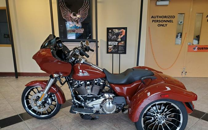 2024 Harley-Davidson Road Glide 3 Red Rock