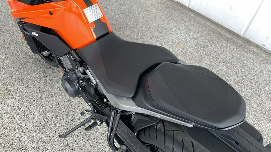 New 2023 KTM 790 DUKE