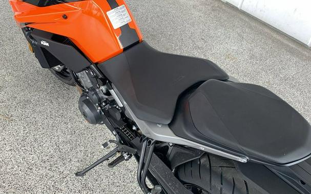 2023 KTM 790 DUKE