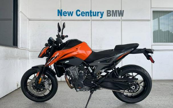 2023 KTM 790 DUKE