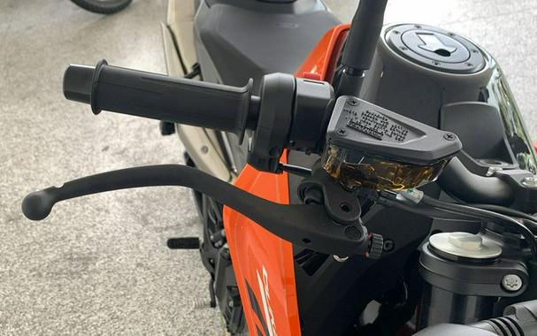 New 2023 KTM 790 DUKE
