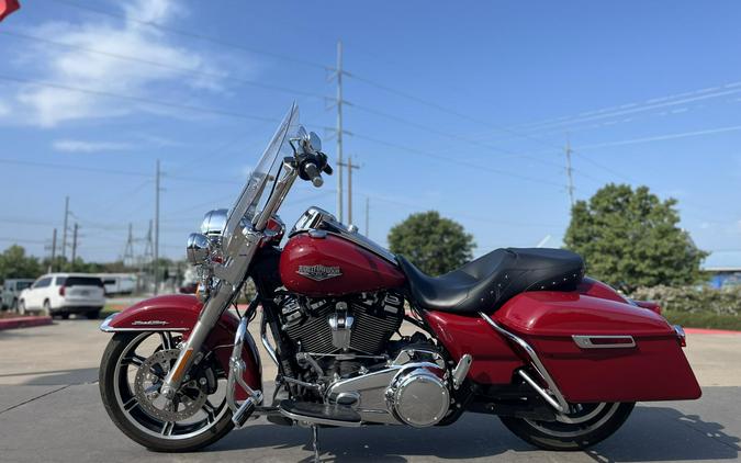 2021 Harley-Davidson® FLHR Road King® Billiard Red 654815