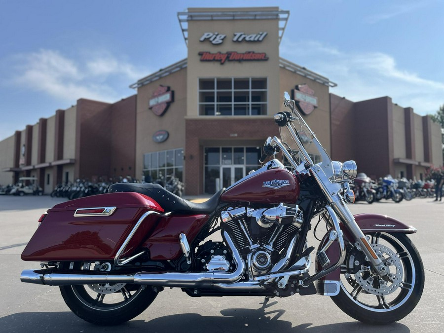 2021 Harley-Davidson® FLHR Road King® Billiard Red 654815