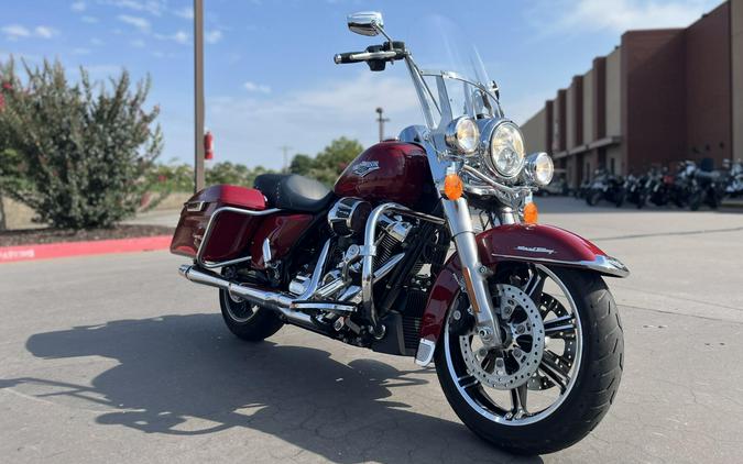 2021 Harley-Davidson® FLHR Road King® Billiard Red 654815