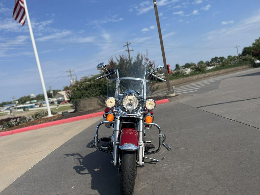 2021 Harley-Davidson® FLHR Road King® Billiard Red 654815