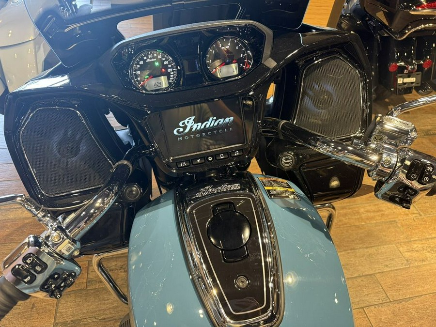 2026 Indian Motorcycle® Challenger 112 Limited with PowerBand Audio Package