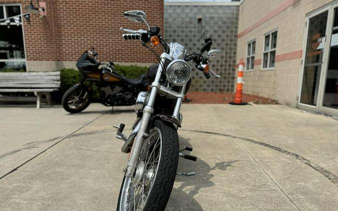 2007 Harley-Davidson® XL1200C - Sportster® 1200 Custom