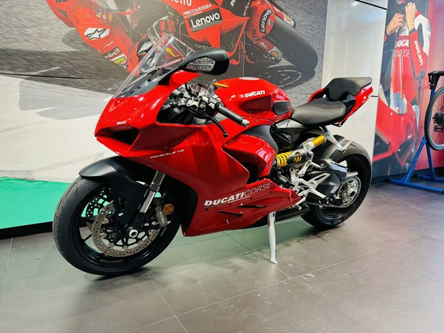 2024 Ducati Panigale V2 Red