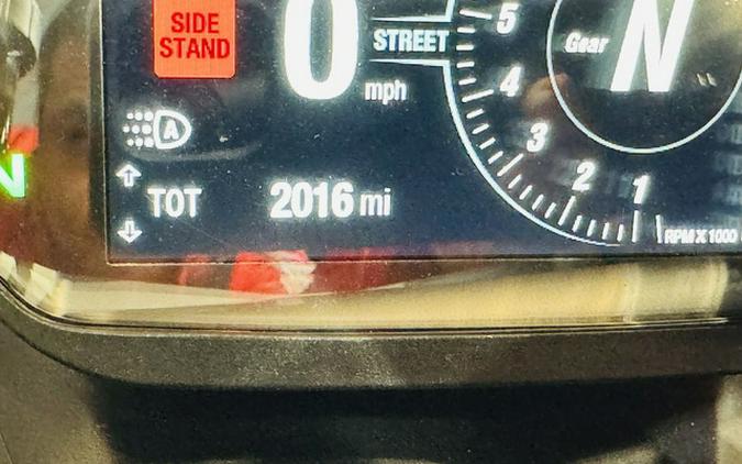 2024 Ducati Panigale V2 Red