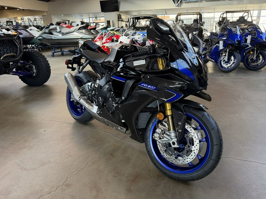 2026 Yamaha YZF-R1M