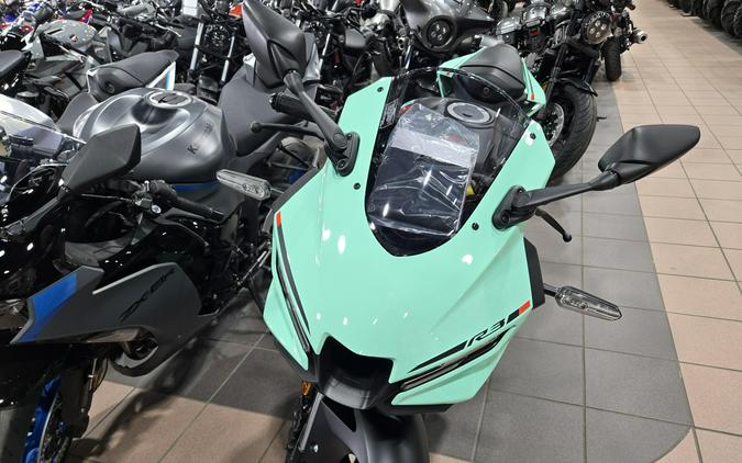 2026 YAMAHA YZFR3 ABS