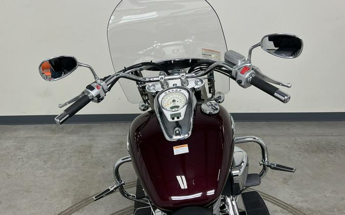 2015 Suzuki Boulevard C50T (VL800TL5)