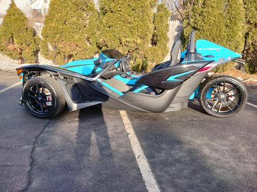 2020 Slingshot R Review (12 Fast Facts on 3 Wheels)