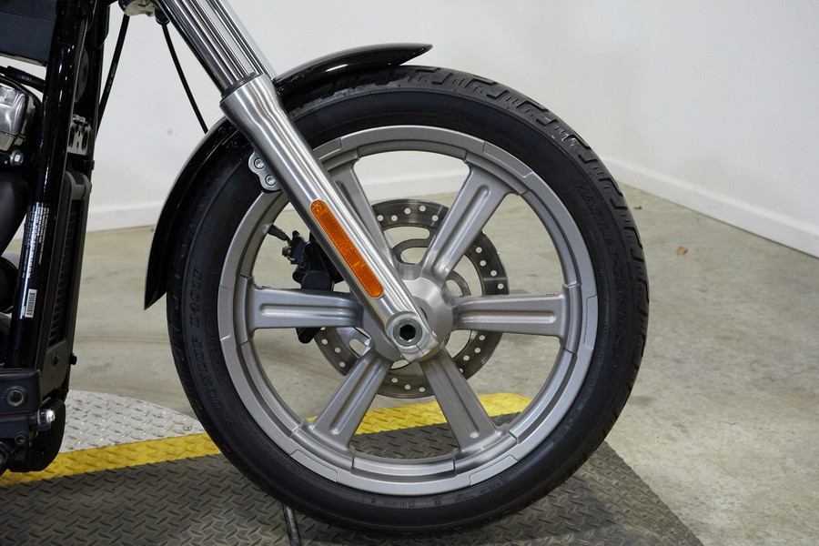 2022 Harley-Davidson® Softail Standard