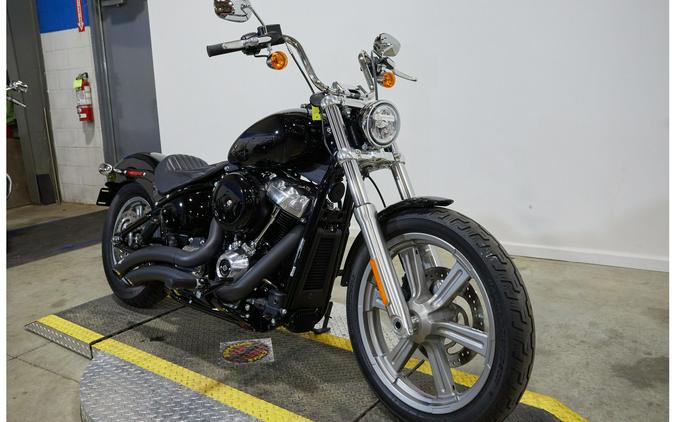 2022 Harley-Davidson® Softail Standard