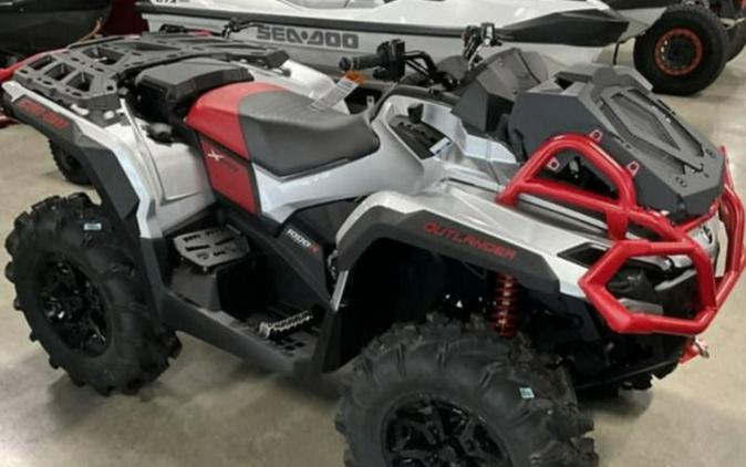 2024 Can-Am® Outlander X mr 1000R Hyper Silver & Legion Red