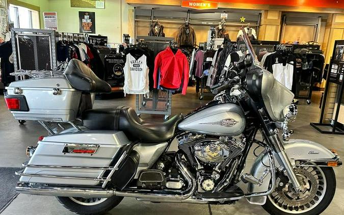 2012 Harley-Davidson® FLHTC - Electra Glide® Classic