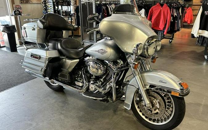 2012 Harley-Davidson® FLHTC - Electra Glide® Classic