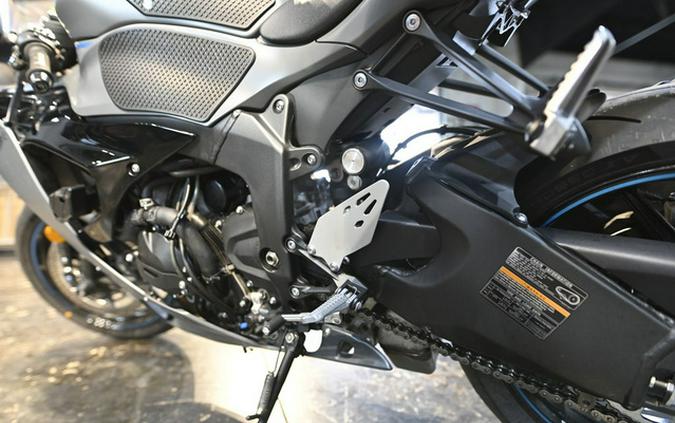 2025 Kawasaki Ninja ZX-6R ABS KRT Edition