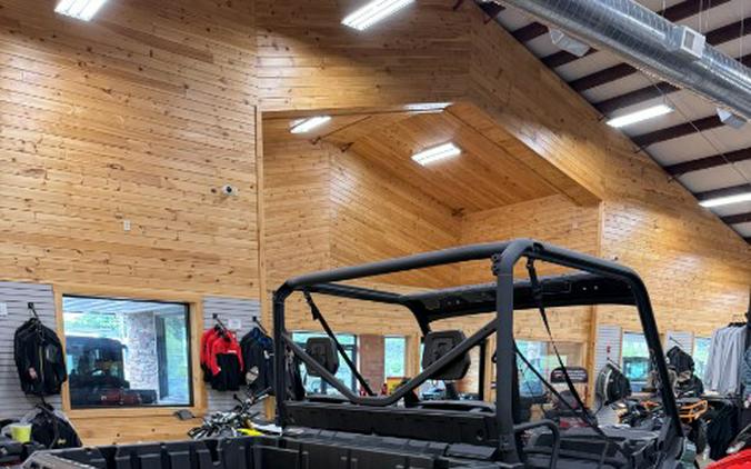 2026 Can-Am Defender DPS HD10