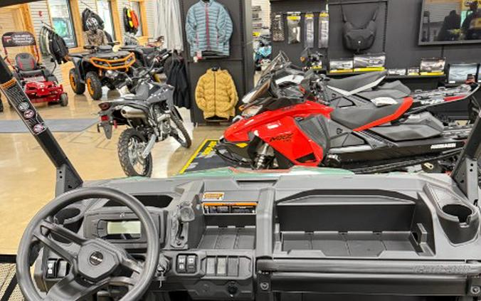 2026 Can-Am Defender DPS HD10