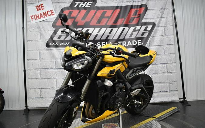 2024 Triumph Street Triple 765 RS Cosmic Yellow
