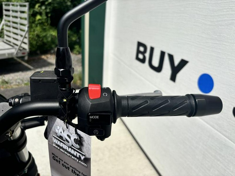 2021 Moto Guzzi V7 Stone E5