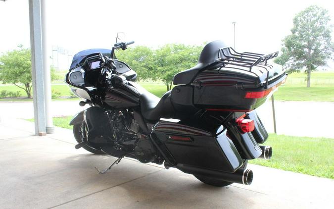 2022 Harley-Davidson® FLTRK - Road Glide® Limited