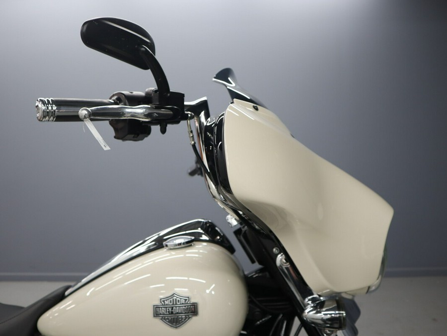 2022 Harley-Davidson Street Glide Special