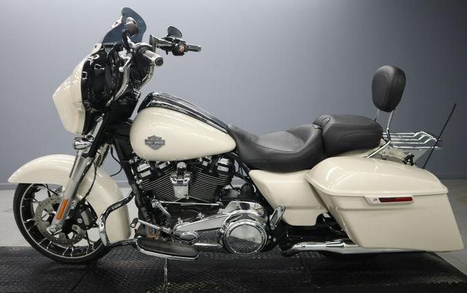 2022 Harley-Davidson Street Glide Special