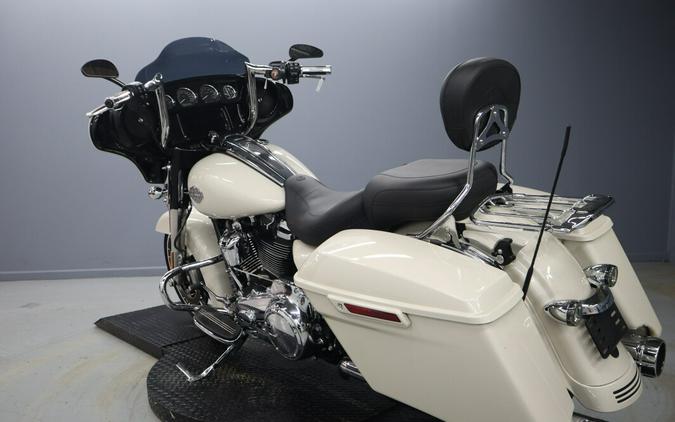 2022 Harley-Davidson Street Glide Special