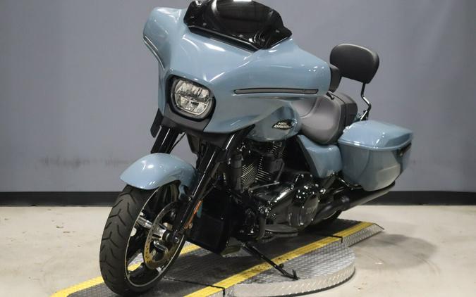 2024 Harley-Davidson® Street Glide® FLHX