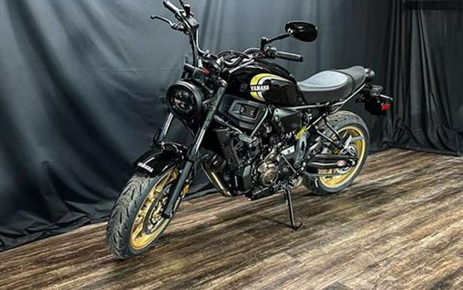 2023 Yamaha XSR700