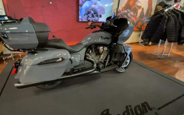 2024 Indian Motorcycle® Pursuit® Dark Horse® Stealth Gray