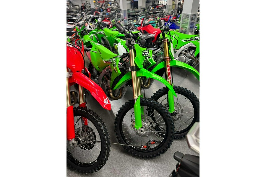 2025 Kawasaki KX™ 450