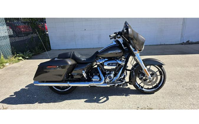 2021 Harley-Davidson® STREET GLIDE