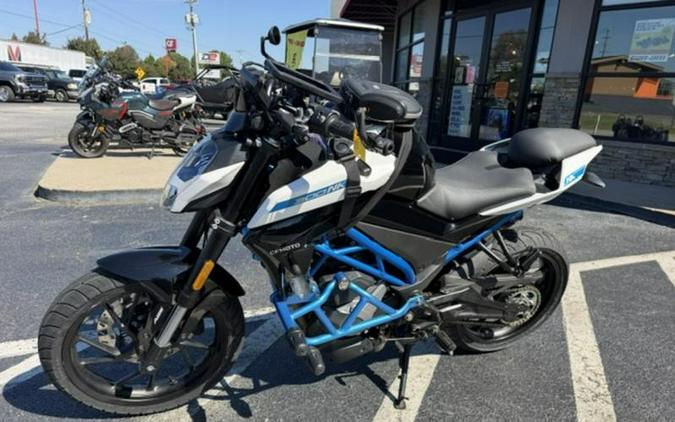 2024 CFMOTO 300NK