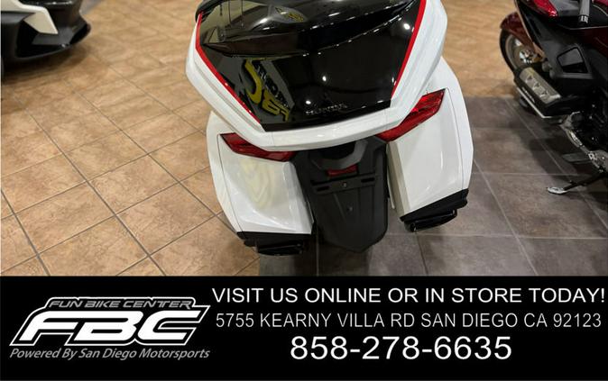 2024 Honda® Gold Wing Tour Airbag Automatic DCT