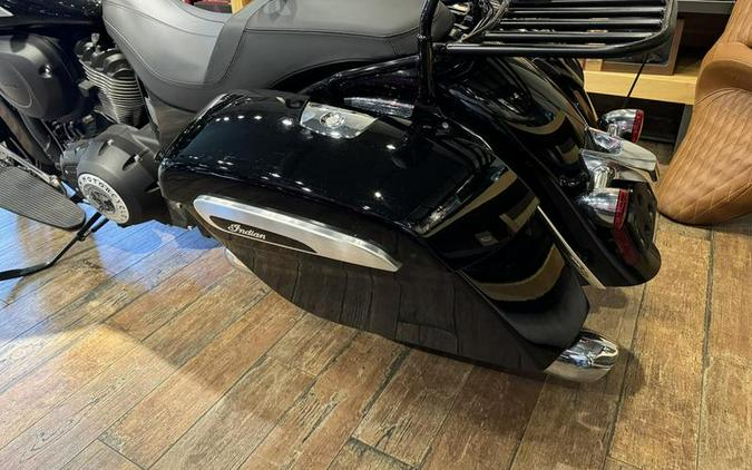 2022 Indian Motorcycle® Chieftain® Black Metallic