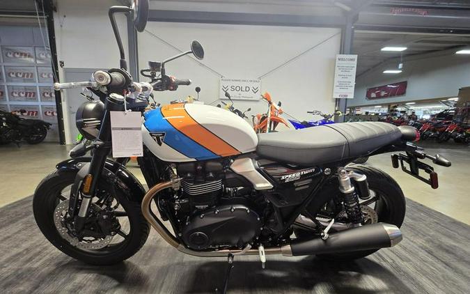 2026 Triumph Speed Twin 900 Aluminium Silver/Carnival Red/Jet Black