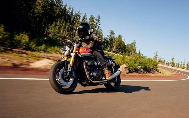 2026 Triumph Speed Twin 1200 RS