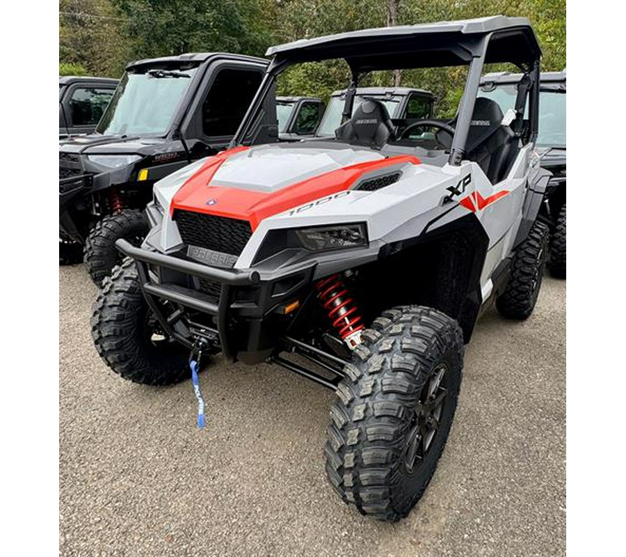 2027 Polaris General XP 1000 Sport